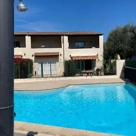 Exclusive 80 Sqm With Private Garden And Terrace On The Cap D Antibes, 300 Mt From Sandy De La Salis Apartman Antibes