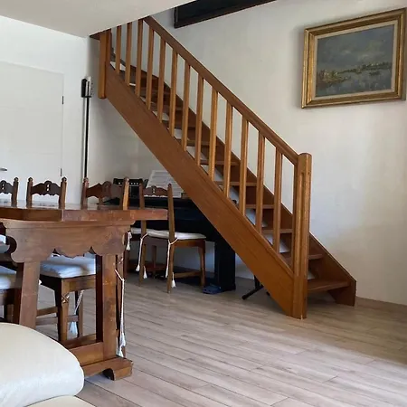 Exclusive 80 Sqm With Private Garden And Terrace On The Cap D Antibes, 300 Mt From Sandy De La Salis *